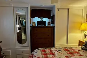 1661 Old Country Rd, Riverhead, NY 11901 - Photo 15