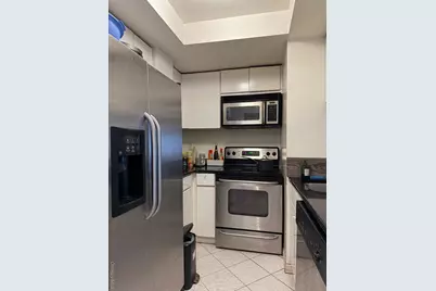 88 Cuttermill Road #308, Great Neck, NY 11021 - Photo 5