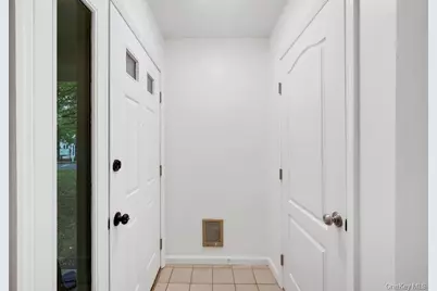 2102 Martingale Drive, Carmel, NY 10512 - Photo 5