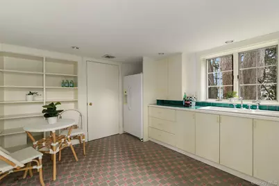 49 Moore Road, Bronxville, NY 10708 - Photo 33