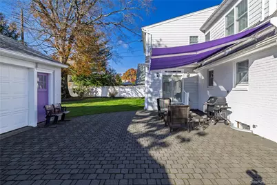 166 Princeton Road, Rockville Centre, NY 11570 - Photo 35