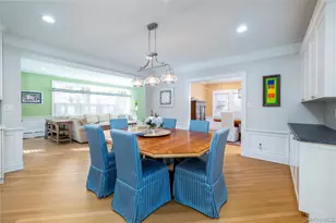 166 Princeton Rd, Rockville Centre, NY 11570 - Photo 11