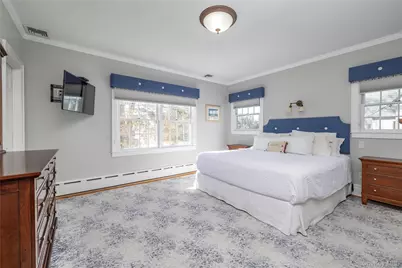 166 Princeton Road, Rockville Centre, NY 11570 - Photo 29