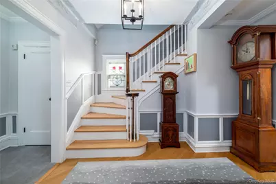 166 Princeton Road, Rockville Centre, NY 11570 - Photo 3