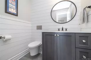 166 Princeton Rd, Rockville Centre, NY 11570 - Photo 13