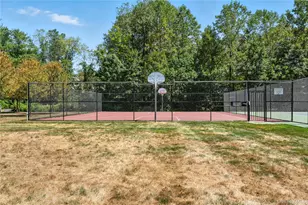 239 Deer Hill Rd, South Salem, NY 10590 - Photo 15