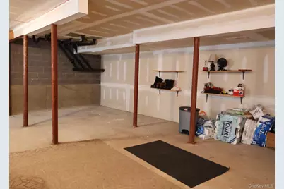 25 College Avenue #701, Nanuet, NY 10954 - Photo 39