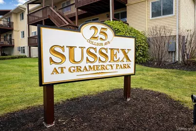 25 College Avenue #701, Nanuet, NY 10954 - Photo 3