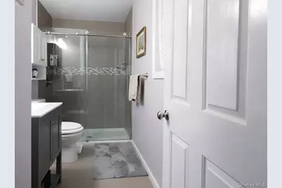 25 College Avenue #701, Nanuet, NY 10954 - Photo 27