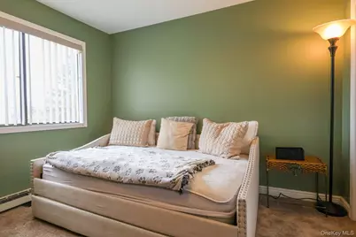 25 College Avenue #701, Nanuet, NY 10954 - Photo 37