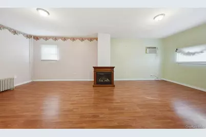 21 Ridge Street, Middletown, NY 10940 - Photo 9