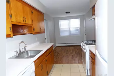 201 Kearsing Parkway #D, Monsey, NY 10952 - Photo 5