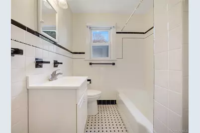 18 Hughes Street, Congers, NY 10920 - Photo 9