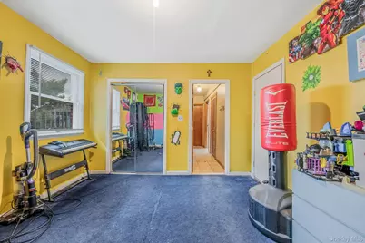 510 Albern Avenue, Oceanside, NY 11572 - Photo 25