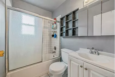 510 Albern Avenue, Oceanside, NY 11572 - Photo 19