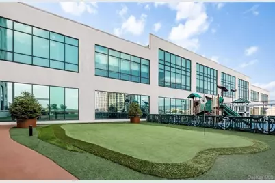 10 City Place #22G, White Plains, NY 10601 - Photo 27