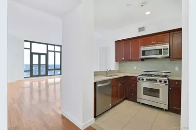 10 City Place #22G, White Plains, NY 10601 - Photo 3