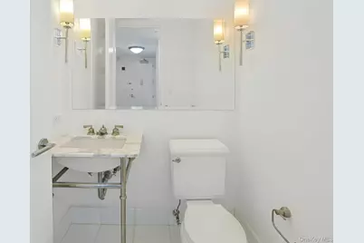 10 City Place #22G, White Plains, NY 10601 - Photo 19