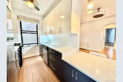 225 Bennett Avenue #4L, New York, NY 10040 - Photo 3
