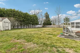 44 Nadine Ln, Port Jefferson Station, NY 11776 - Photo 29