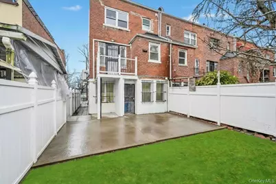 8809 208th Street, Queens Village, NY 11427 - Photo 27