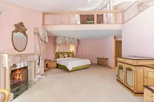 101 Wheatley Rd, Old Westbury, NY 11568 - Photo 21