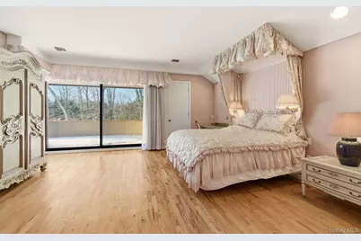 101 Wheatley Road, Old Westbury, NY 11568 - Photo 31