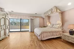 101 Wheatley Rd, Old Westbury, NY 11568 - Photo 31