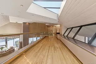 101 Wheatley Rd, Old Westbury, NY 11568 - Photo 27