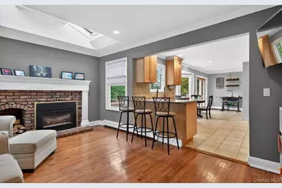 18 Canterbury Lane, Nesconset, NY 11767 - Photo 11