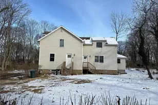 493 Munsell Rd, Patchogue, NY 11772 - Photo 3