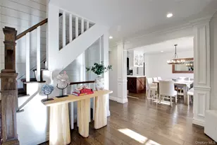 220 Mimosa Dr, East Hills, NY 11576 - Photo 7