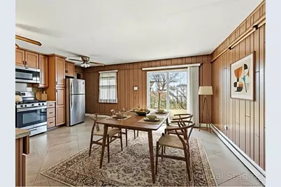 9 Stanford Lane, Hicksville, NY 11801 - Photo 5