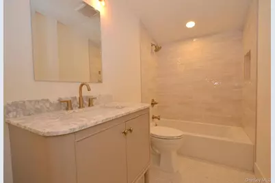 188 Ralph Avenue, Babylon, NY 11702 - Photo 27