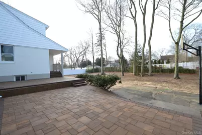 188 Ralph Avenue, Babylon, NY 11702 - Photo 31