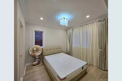 157-51 Rose Avenue, Flushing, NY 11355 - Photo 5