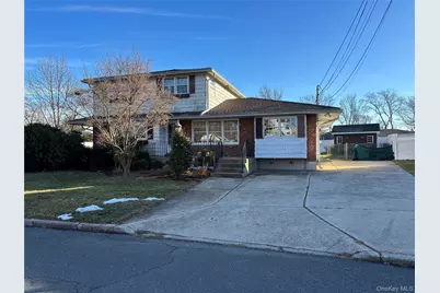 7 Romeo Lane, Commack, NY 11725 - Photo 1