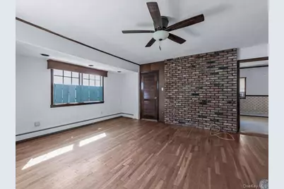 7 Romeo Lane, Commack, NY 11725 - Photo 11