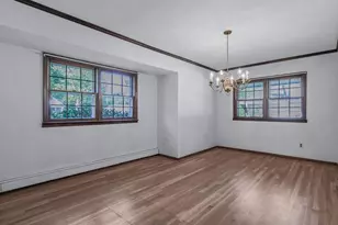 7 Romeo Ln, Commack, NY 11725 - Photo 15