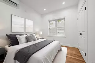 160-15 118th Rd, Jamaica, NY 11434 - Photo 15