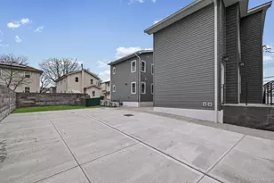 118-11 Lakeview Blvd, Jamaica, NY 11434 - Photo 3