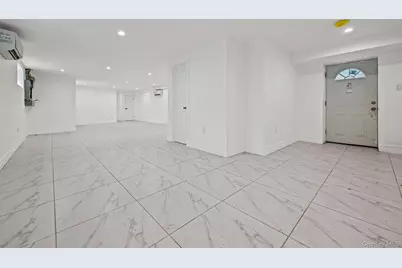 118-11 Lakeview Boulevard, Jamaica, NY 11434 - Photo 21