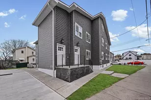 118-11 Lakeview Blvd, Jamaica, NY 11434 - Photo 1