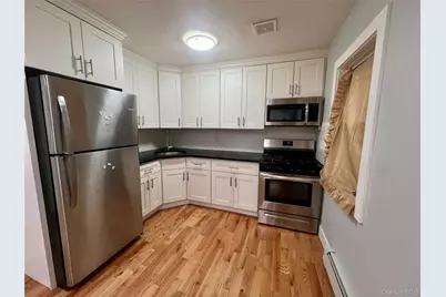 305A Beach 88th Street #Lower, Rockaway Beach, NY 11693 - Photo 3