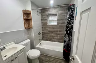 305A Beach 88th St, Rockaway Beach, NY 11693 - Photo 5