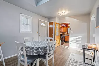 79 Centerwood Street, West Babylon, NY 11704 - Photo 11