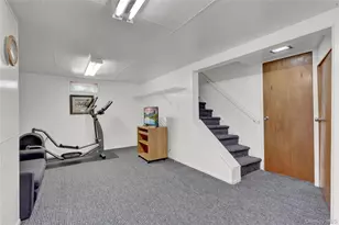 206 9th St, Hicksville, NY 11801 - Photo 19