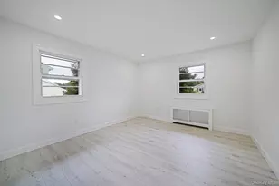 827 Aberdeen Rd, Bay Shore, NY 11706 - Photo 25