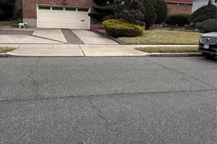 606 Blair Dr, Westbury, NY 11590 - Photo 7