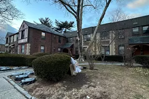 77-13 Ditmars Blvd, East Elmhurst, NY 11370 - Photo 39